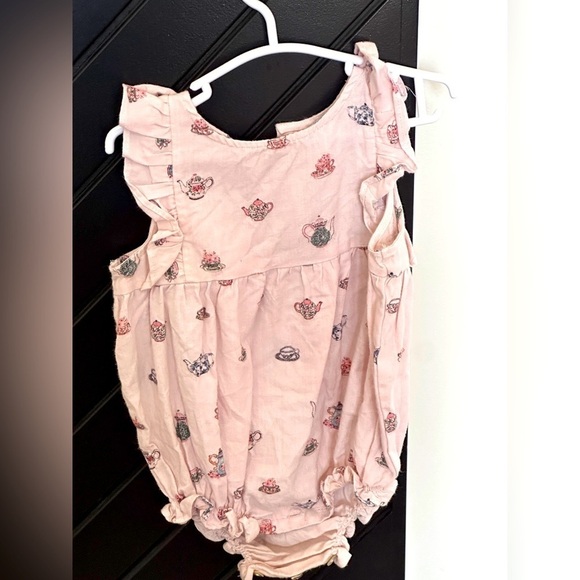 petite plum Other - Petite Plum teapot girls ruffled romper. Size 6-12m. Great condition!